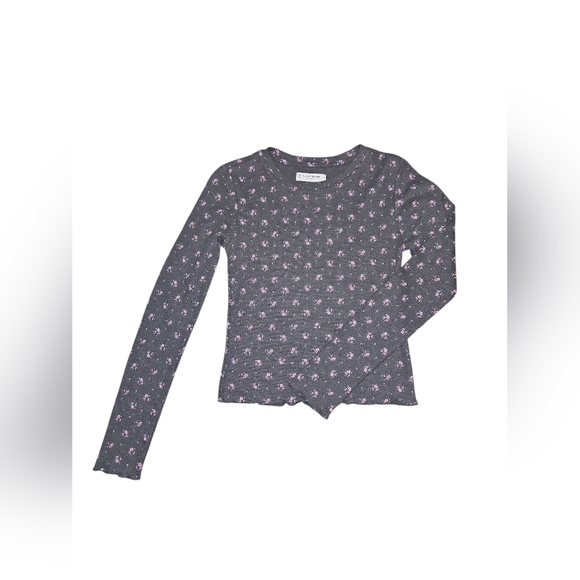 Lucky Brand Long Sleeve Thermal Gray Shirt with Pink Flowers. - Picture 2 of 5